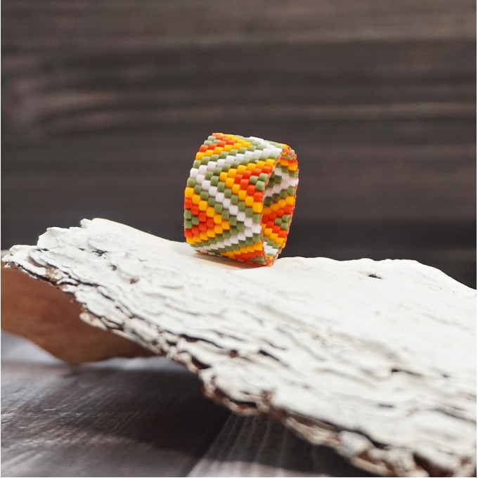Tropical Zigzag Beaded Ring