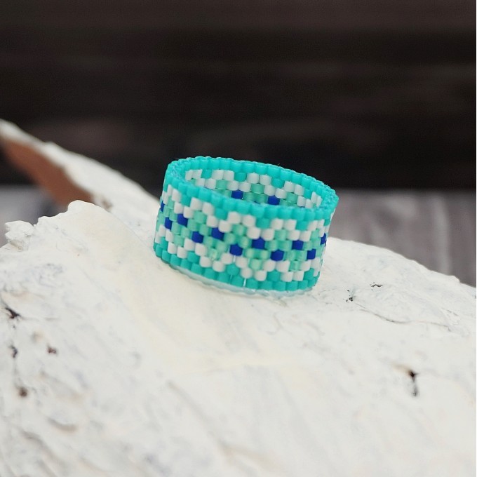 Turquoise blue band beaded ring