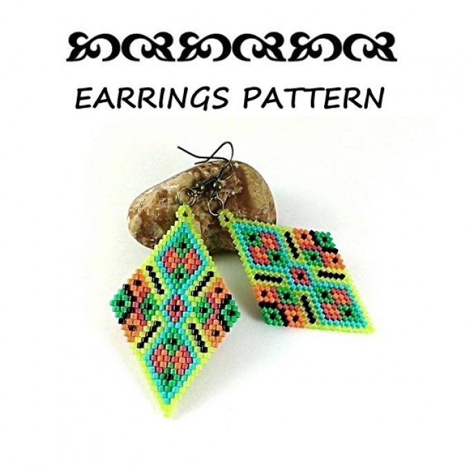 Ethnic geometric beaded earrings pattern