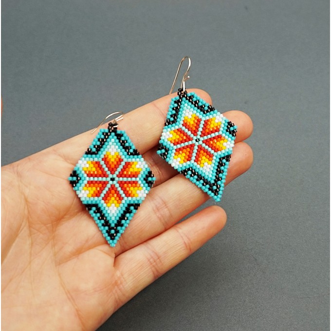 Floral Native Style Beaded Earrings Pattern