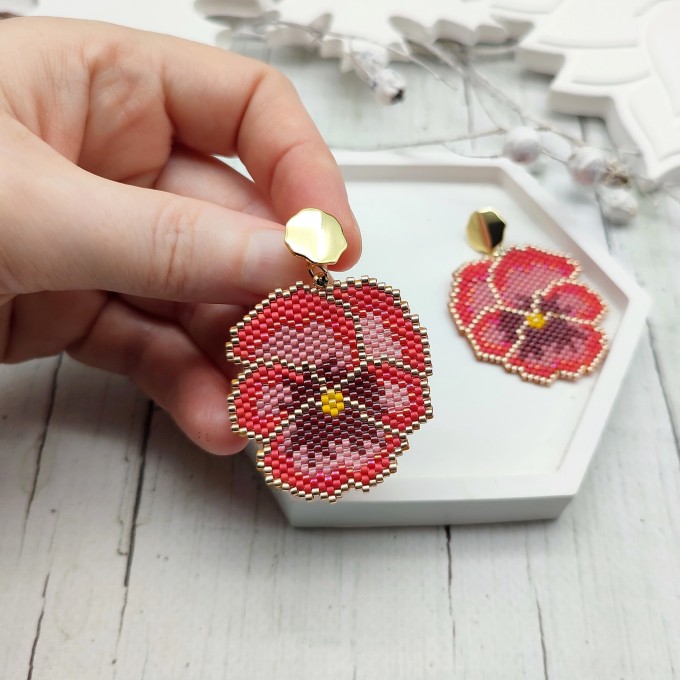 Handmade pansy flower earrings in pink shades with gold accents