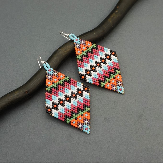 Diamond-shaped Seed Bead Earrings in Ethnic Style Design