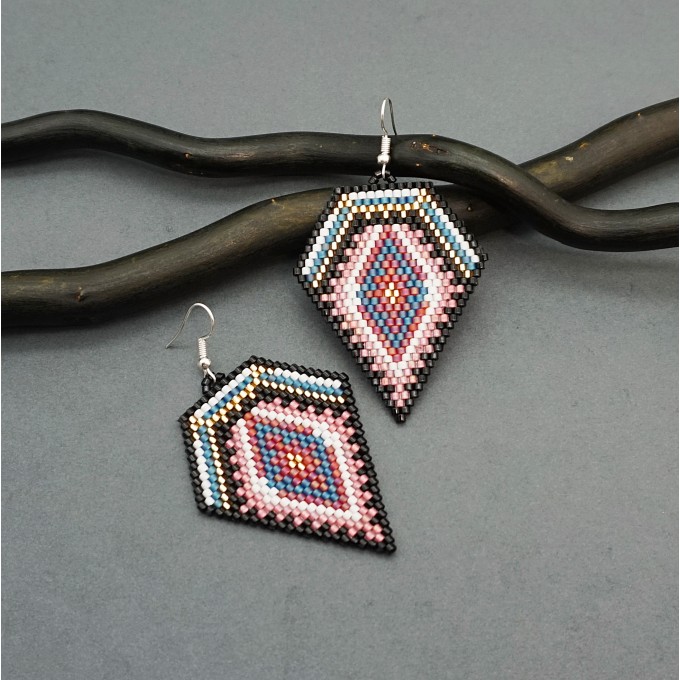 Stylish Earrings of Beads in Black, Pink, and Gold in Diamond Form